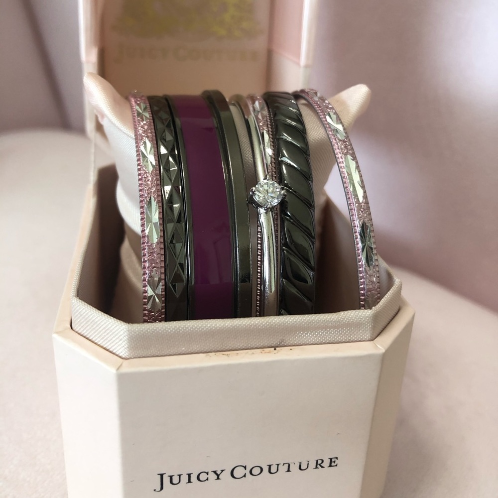 Juicy couture bangle set